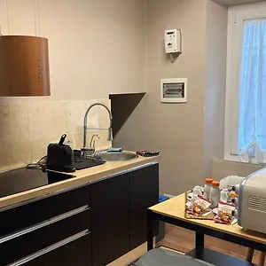 https://lepetit.it-tuscanyhotel.com